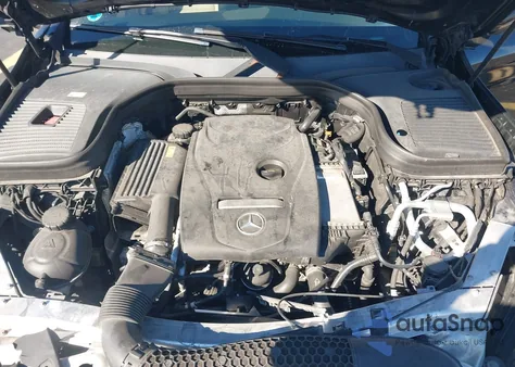 2016 Mercedes-Benz Glc 300 z USA, uszkodzony, nr VIN WDC0G4JBXGF067970